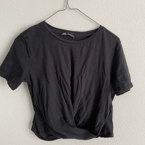 CROPPED T-SHIRT